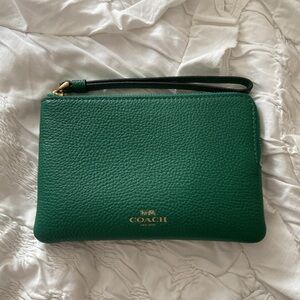 Like New Coach Corner Zip Leather Wristlet, zero scuffs, like new